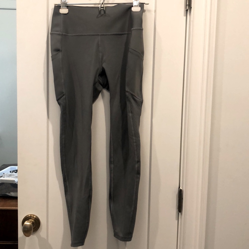 Gap yoga pants